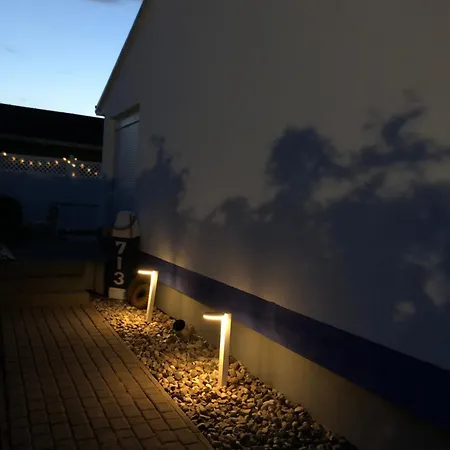 Sonniges Strandhaus Mit Wasserblick Am Haff Mit 2 Schlafzimmern Fuer 4 Pers Apartamento